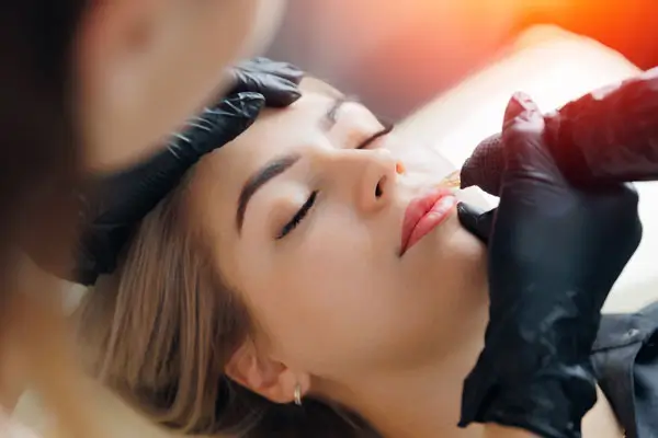 Curso Livre: Princípios Ativos Aplicados à Estética e Cosmética